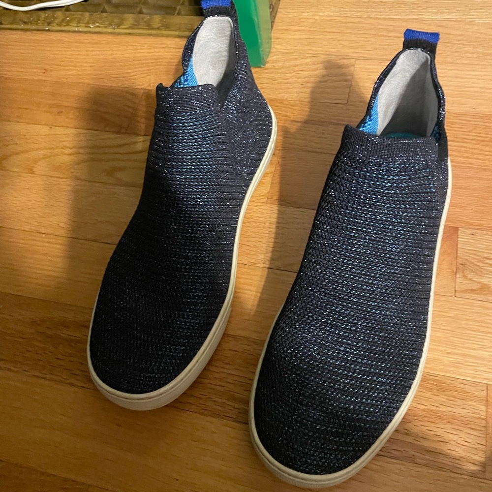 Rothy’s metallic Chelsea boots size 9